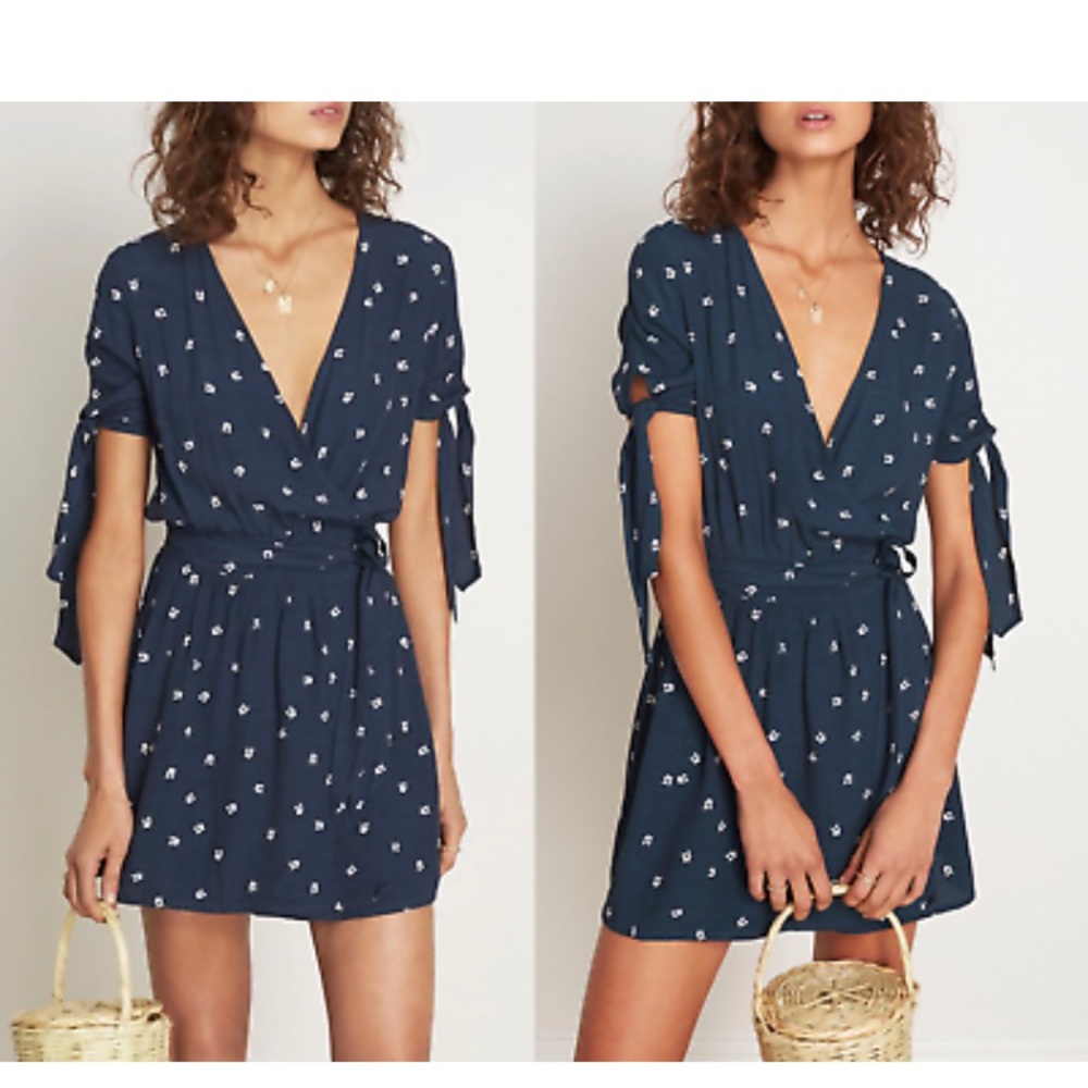 Faithfull the Brand Navy & White Oslo dress sz 8